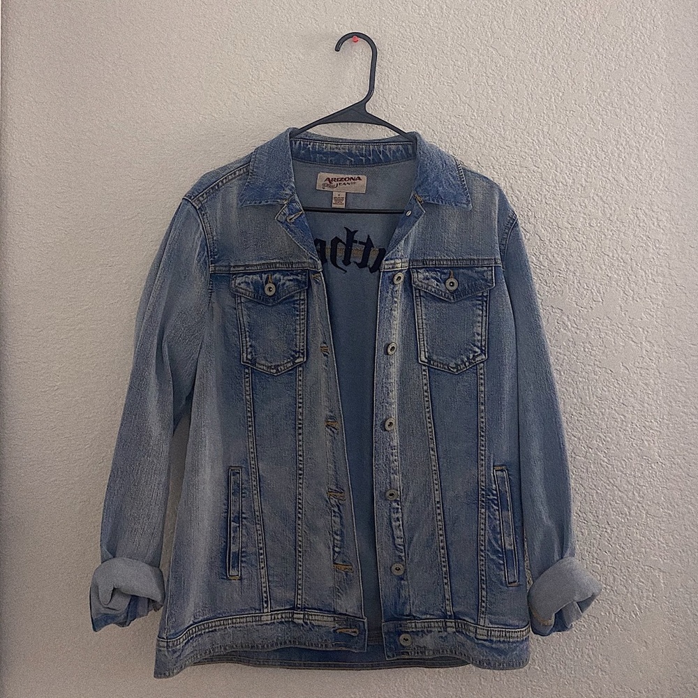 Medium denim authentic jacket